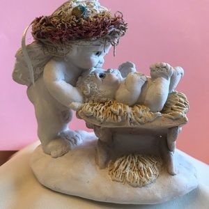 Dreamsicle mamma kissing baby figurine 1994